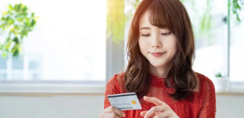 カードローンの借入残高とは?確認方法や借入状況を把握するメリットについて