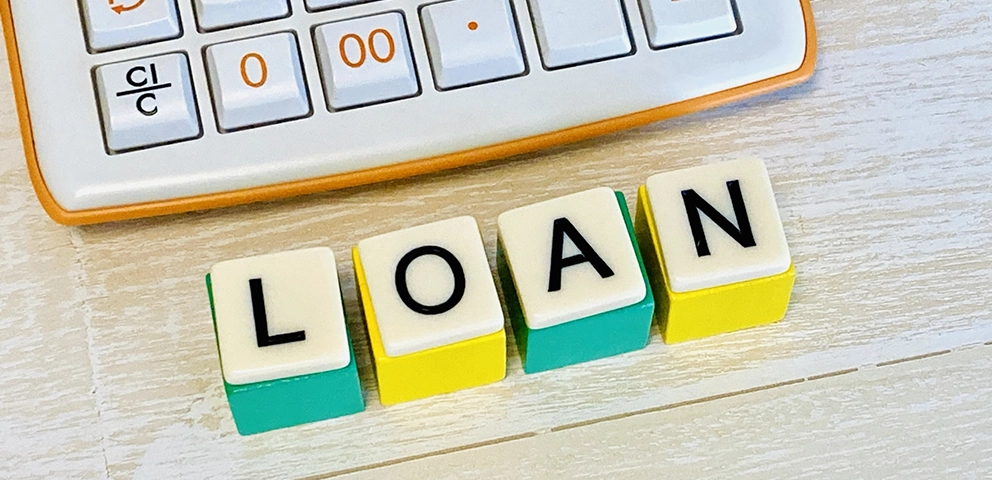 お金を借りるにはどんな方法がある?即日融資や審査・お金を借りる前に知っておくべきことなどを解説